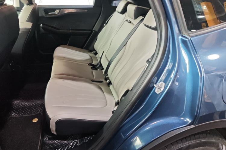 Used Ford Escape 2020 EcoBoost 245 Two-Wheel-Drive Comfort Edition
