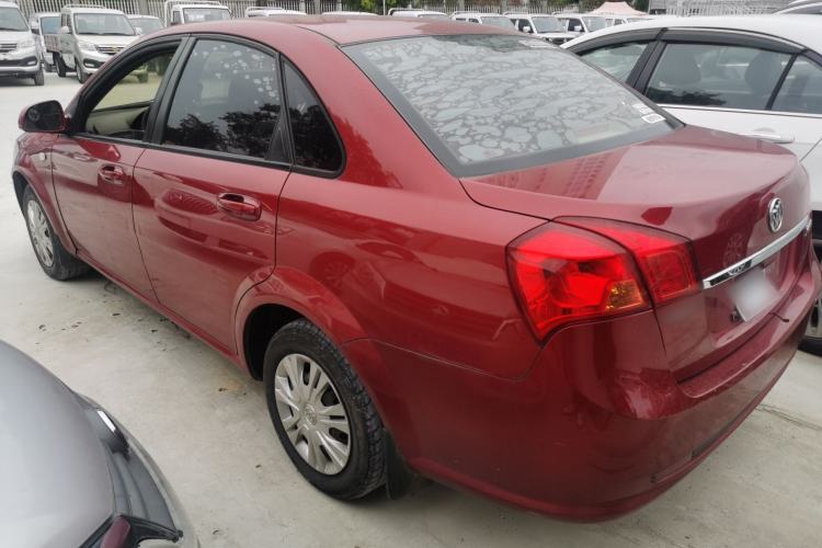 Used Buick Excelle 2013 1.5L Manual Classic Model
