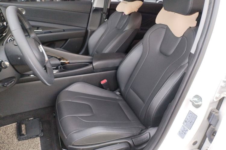 Used Hyundai Elantra 2023 1.5L CVT GLX Elite Edition
