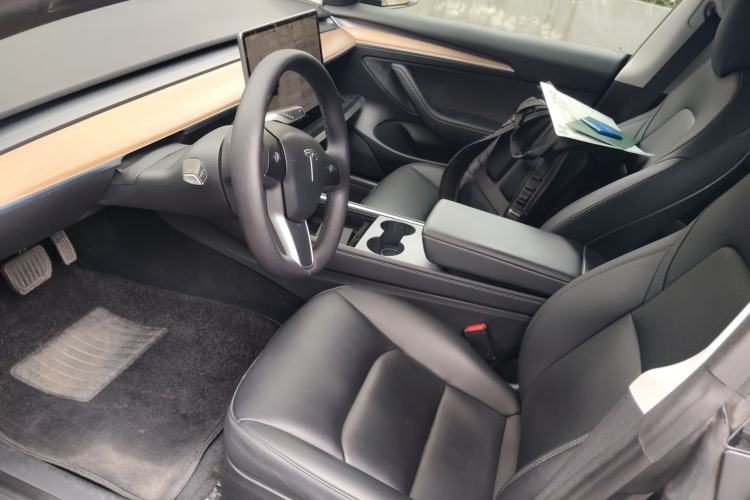 Used Tesla Model 3 2022 Rear-Wheel-Drive Version