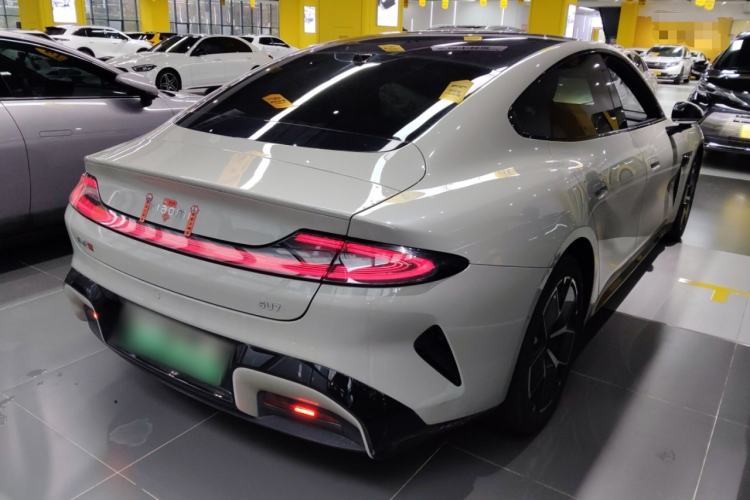 Used Xiaomi Auto SU7 2024 Rear-Drive Long-Range Intelligent Driving Version
