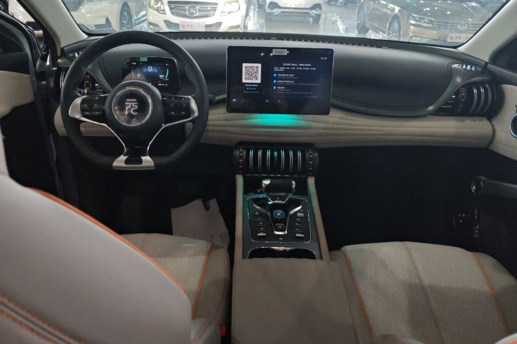 Used BYD Yuan PLUS 2024 Honor Edition 430KM Leading Model
