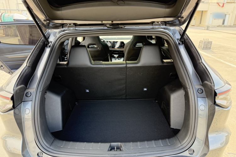 Used Oshan X5 PLUS 2023 Revised 1.5T DCT Pioneer Edition