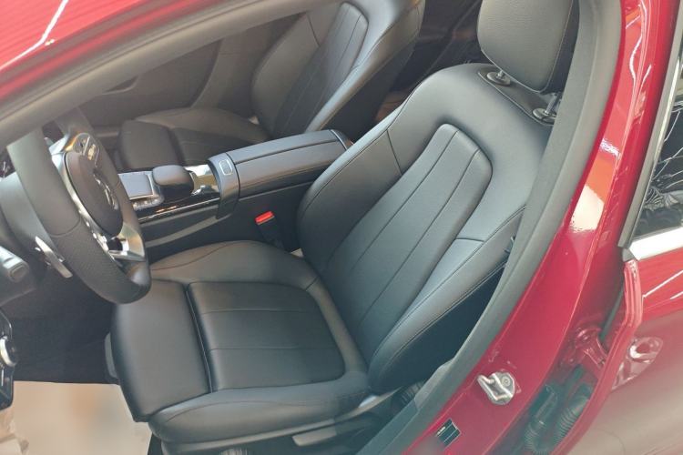 Used Mercedes-Benz A-Class 2022 Restyled A 200 L Sport Sedan Fashion Version
