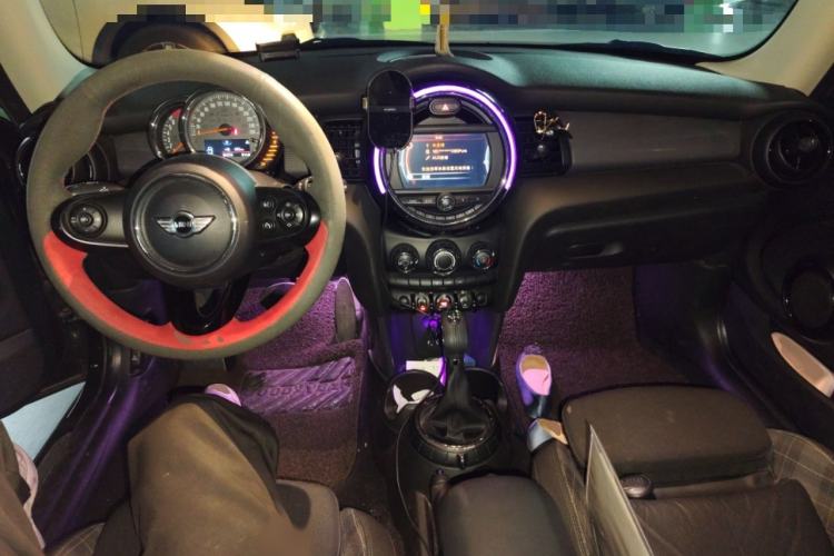 Used  MINI 2016 1.5T COOPER
