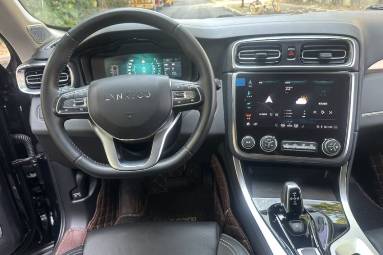 Used Lynk & Co 01 2019 2.0T Two-Wheel-Drive Pro Version China VI Standard
