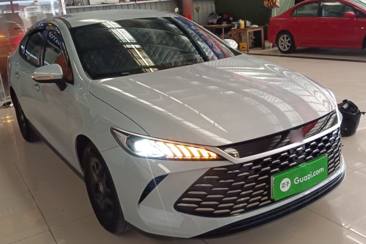 Used BYD Qin PLUS 2025 DM-i Smart Drive 55KM Leading Model
