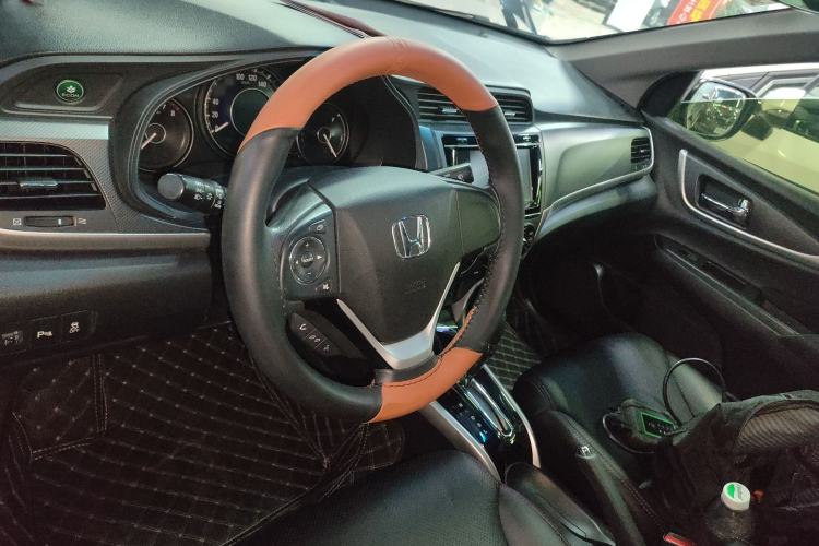 Used Honda Crider 2016 1.8L CVT Luxury Edition
