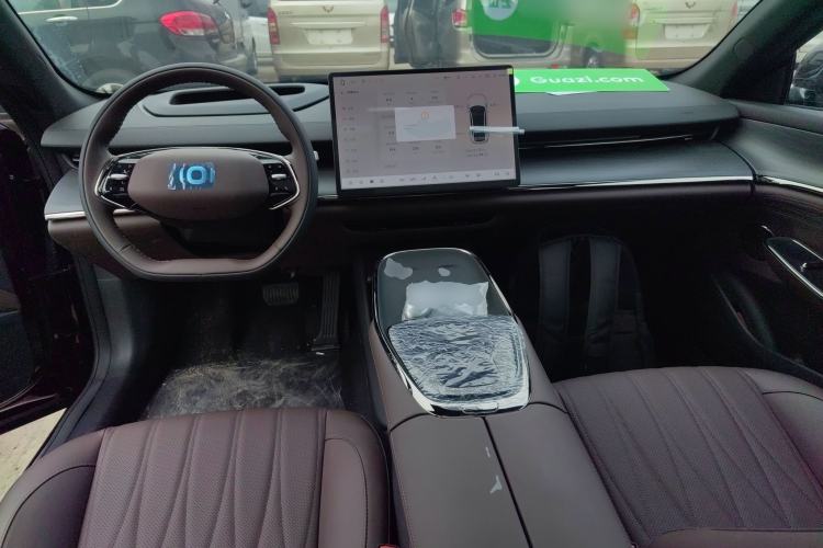 Used  A07 2025 Blue Whale Range-Extending Version 230 Flagship Model