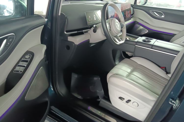 Used VOYAH Dream 2025 PHEV Four-Wheel-Drive Flagship Kunpeng Edition