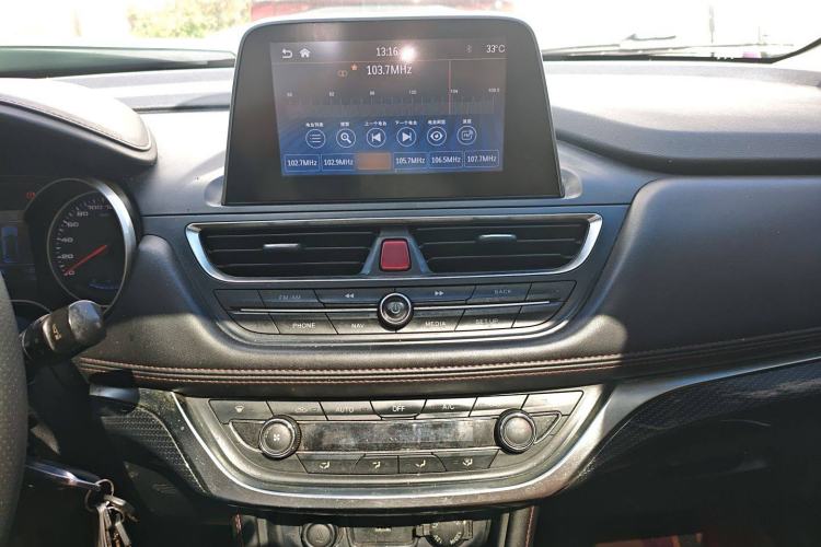 Used  Refine S3 2017 1.6L Manual Luxury Smart Model
