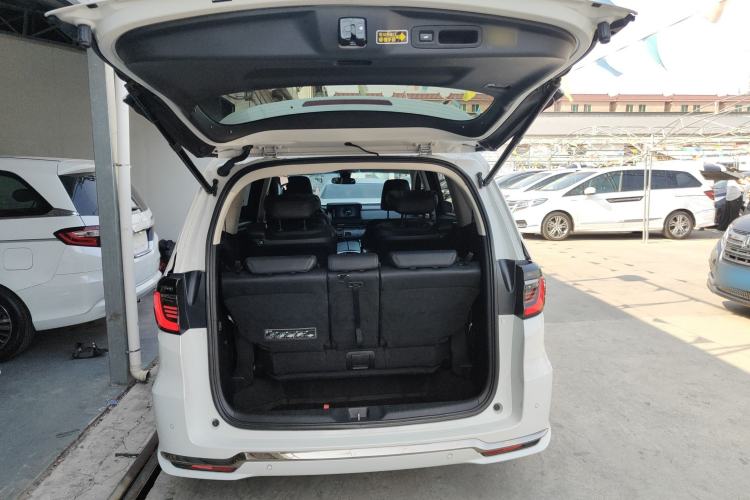 Used Honda Elysion 2022 2.0L eHEV Luxury First Edition