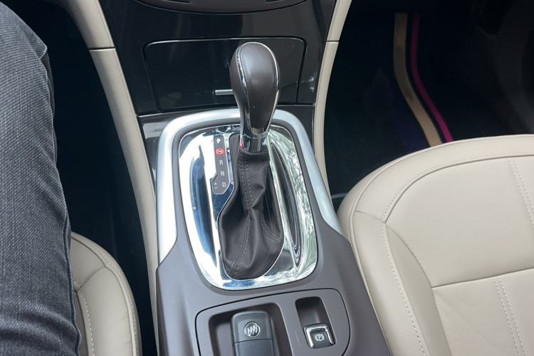 Used Buick Regal 2015 2.0L Elite Fashion Edition
