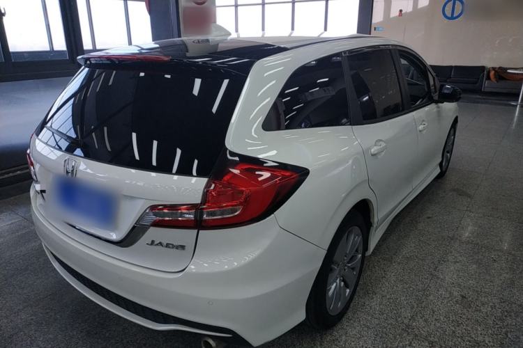 Used Honda Jade 2017 1.8L automatic Comfort version 5 seats