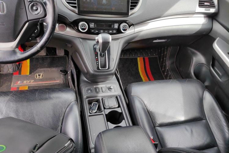Used Honda CR-V 2015 2.4L two-wheel drive luxury version
