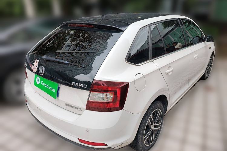 Used Skoda Rapid Spaceback 2016 Revised 1.6L Automatic Smart Drive Version
