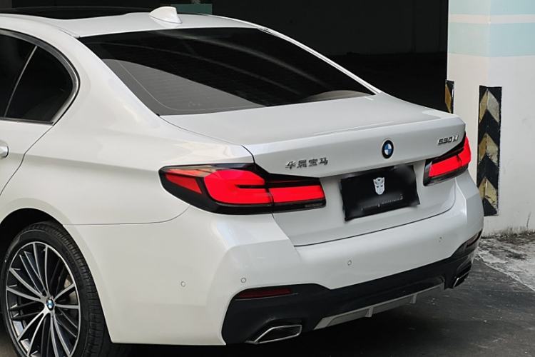 Used BMW 5 Series 2022 530Li Leading Model M Sport Package
