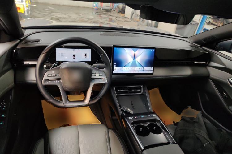 Used BYD Qin L 2025 EV 545KM Beyond Version
