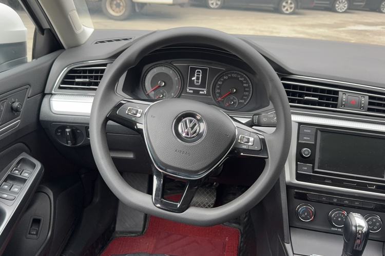 Used Volkswagen Lamando 2019 230TSI DSG Fashion Edition China V Standard
