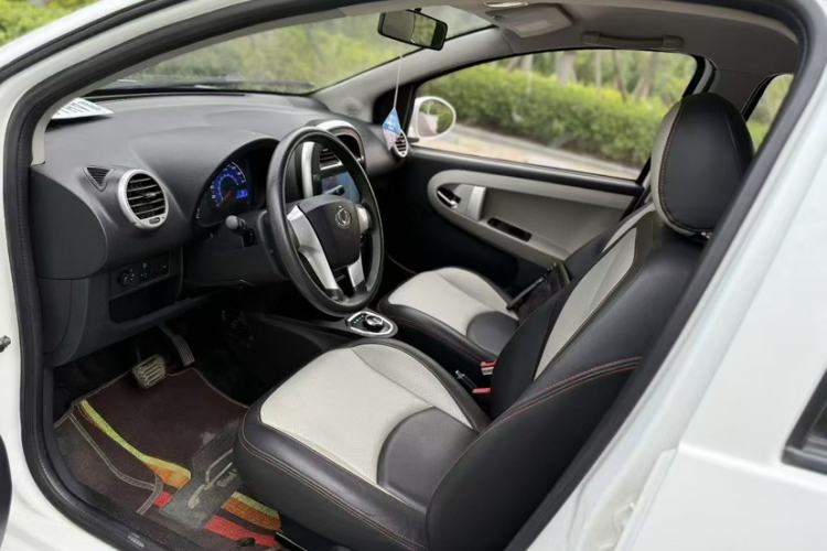 Used Geely Auto Panda Classic 2016 1.0L IMT Cool Fun Edition
