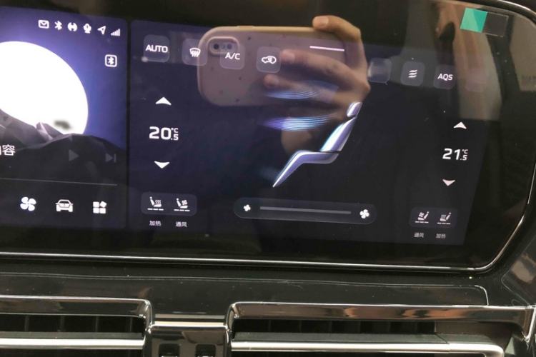 Used Hongqi HS5 2023 2.0T Qixiang Pro Edition
