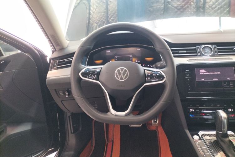 Used Volkswagen Magotan 2023 2 Million Units Limited Edition 330TSI DSG Leading Version