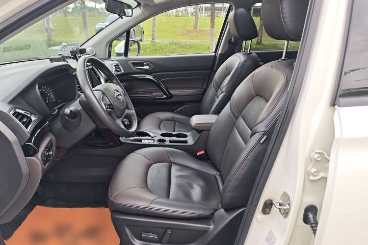 Used GAC Trumpchi GS4 2017 235T Automatic Two-Wheel Drive Luxury Smart Connectivity Version
