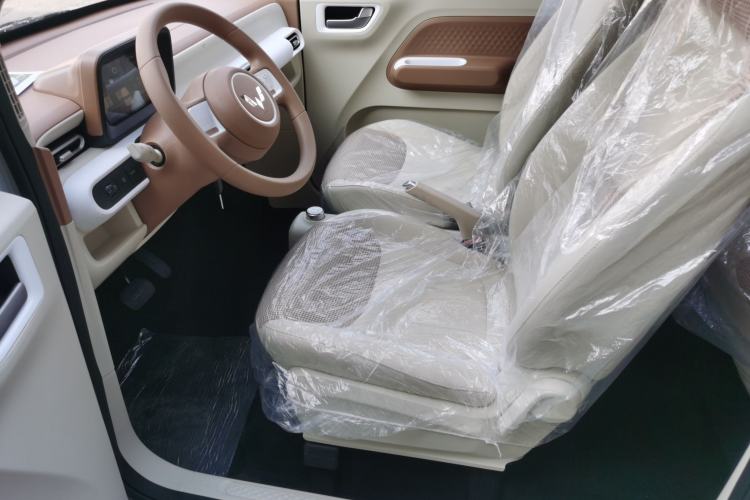 Used Wuling Hongguang MINIEV 2024 3rd Generation 215km Youth Edition