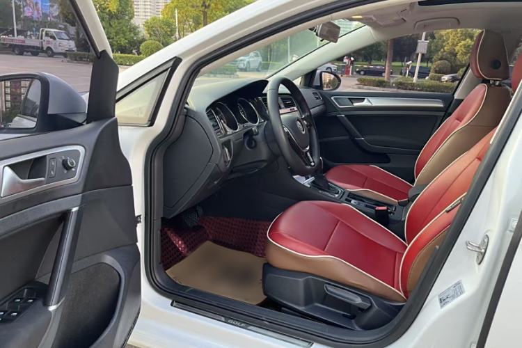 Used Volkswagen Golf 2020 200TSI DSG Comfortable and Ambitious Edition