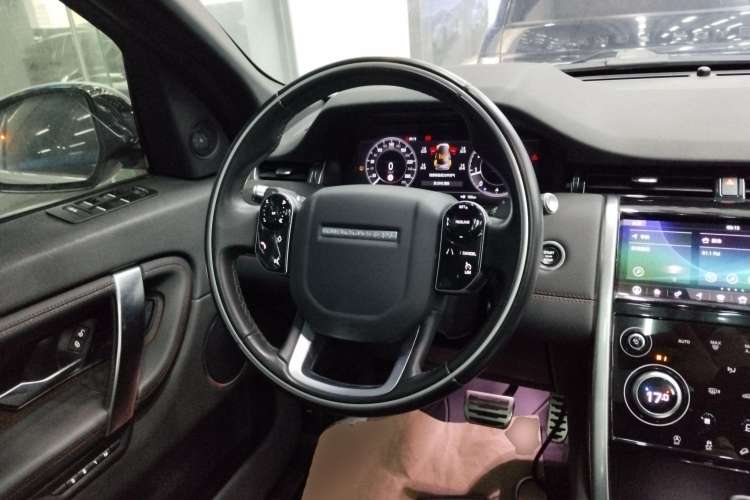 Used Land Rover Discovery Sport 2020 249 PS R-Dynamic Performance Tech Edition 7 Seats
