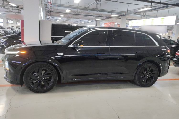 Used Li Auto L7 2023 Pro Model
