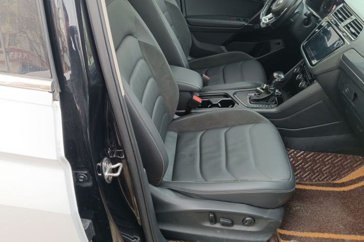 Used Volkswagen Tiguan L 2021 330TSI Automatic Two-Wheel Drive R-Line Enhanced Edition