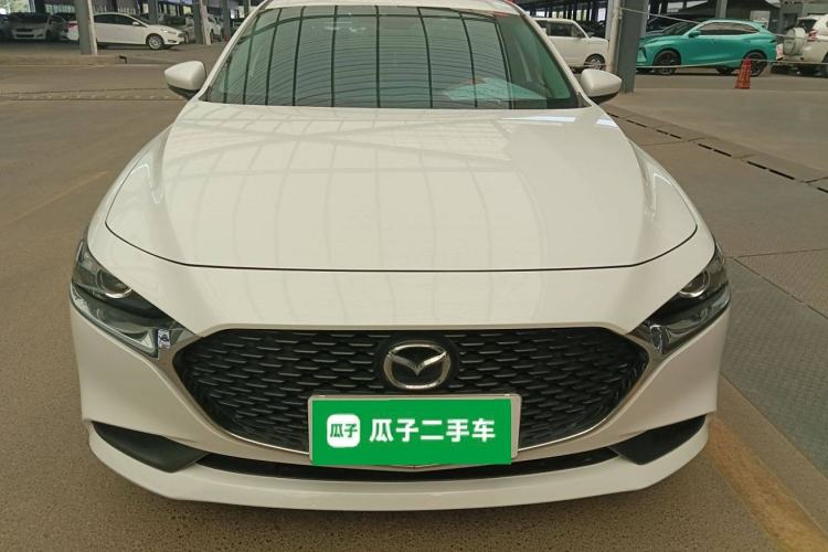 Used Mazda Mazda 3 Axela 2020 1.5L Automatic Luxury Version
