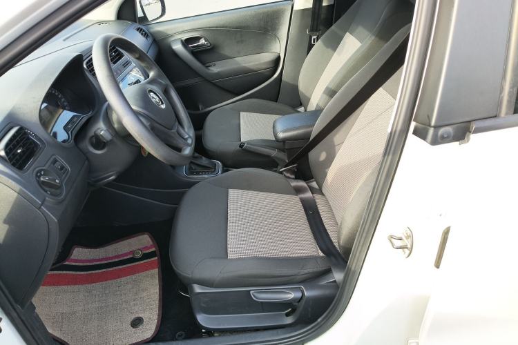 Used Volkswagen Polo 2016 1.4L Automatic Trendy Model
