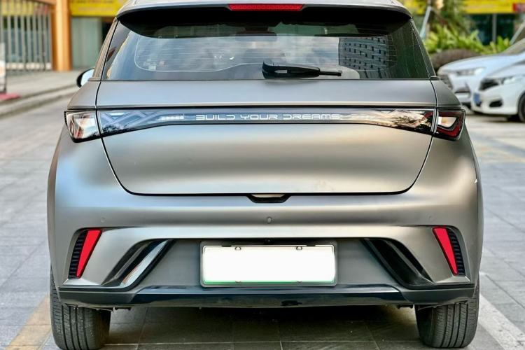 Used BYD Dolphin 2023 420 km Fashion Edition
