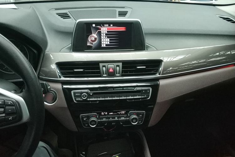 Used BMW X1 2016 sDrive18Li Luxury Model
