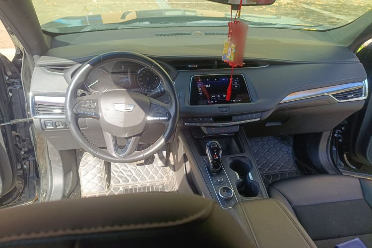 Used Cadillac XT4 2022 28T Two-Wheel Drive Fashion Edition
