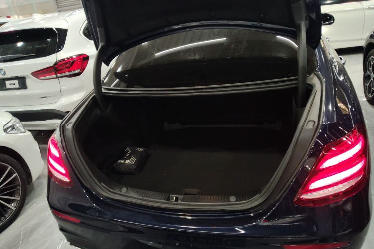 Used Mercedes-Benz E-Class 2019 E 200 L Sport Edition
