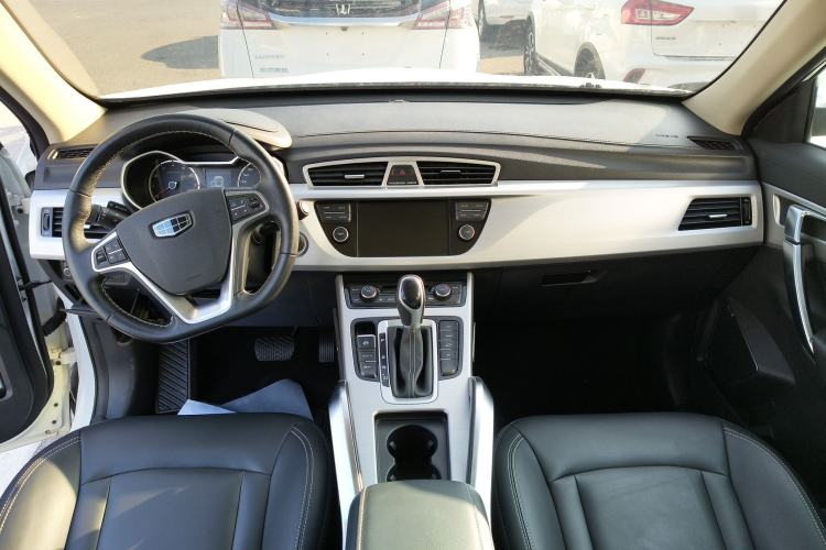 Used Geely Auto Emgrand X7 Sport 2016 1.8TD Automatic ZhiShang Model
