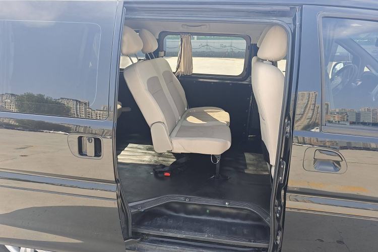 Used FORTHING Lingzhi 2019 Facelifted M5L 1.6L 7-Seater Base Model China VI Standard
