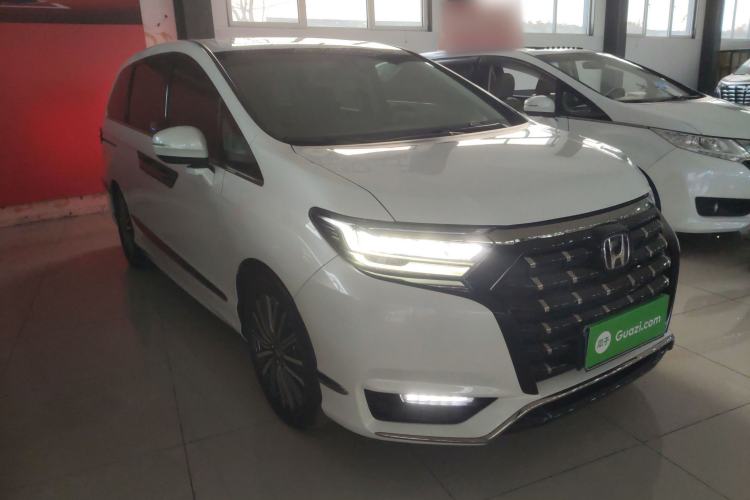 Used Honda Elysion 2022 2.0L eHEV Luxury Edition
