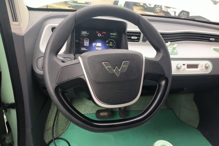 Used Wuling Hongguang MINIEV 2022 Macaron Premium Model – Lithium Iron Phosphate