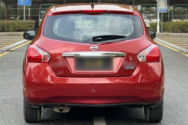 Used Nissan Tiida 2014 1.6L CVT Smart Model
