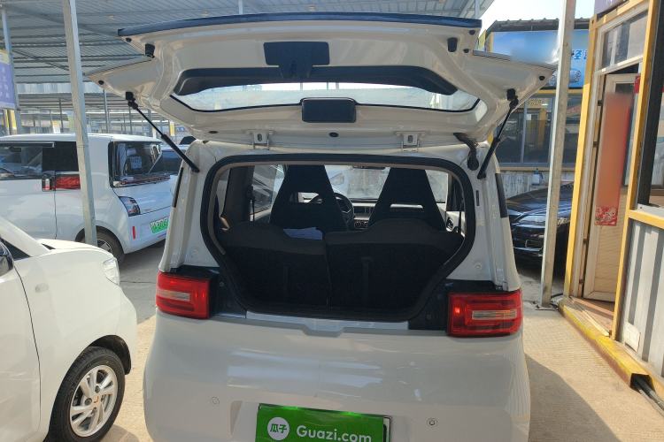 Used Wuling Hongguang MINIEV 2021 Macaron Sandwich Model 170 km Lithium Iron Phosphate
