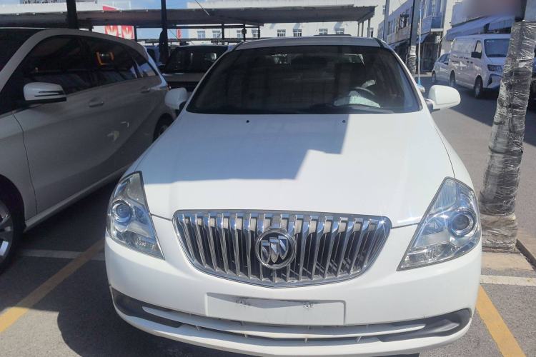 Used Buick Excelle 2015 1.5L Automatic Classic Model
