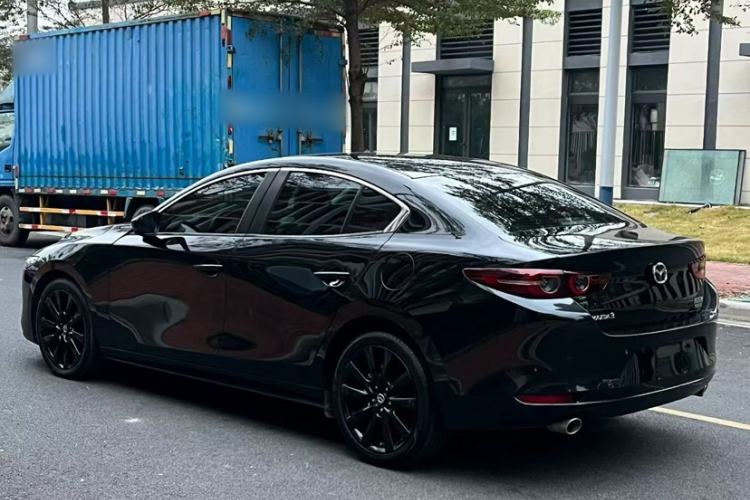 Used Mazda Mazda 3 Axela 2023 2.0L Automatic ZhiZhen Edition
