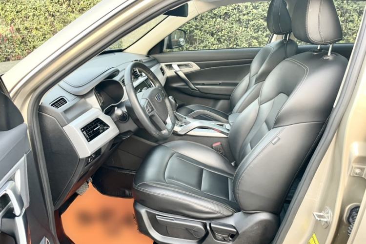 Used Geely Auto Emgrand X7 Sport 2016 1.8TD Automatic Smart Connectivity Version
