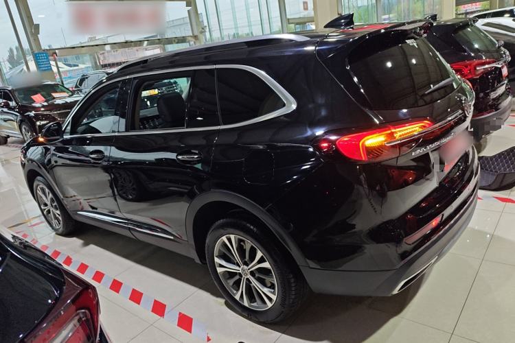 Used Buick Envision 2023 Encore Plus 652T Five-Seat Luxury Model
