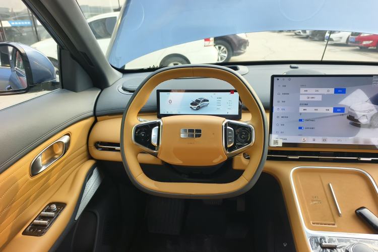 Used  Galaxy Xingjian 7 EM-i 2025 120km Flagship Edition
