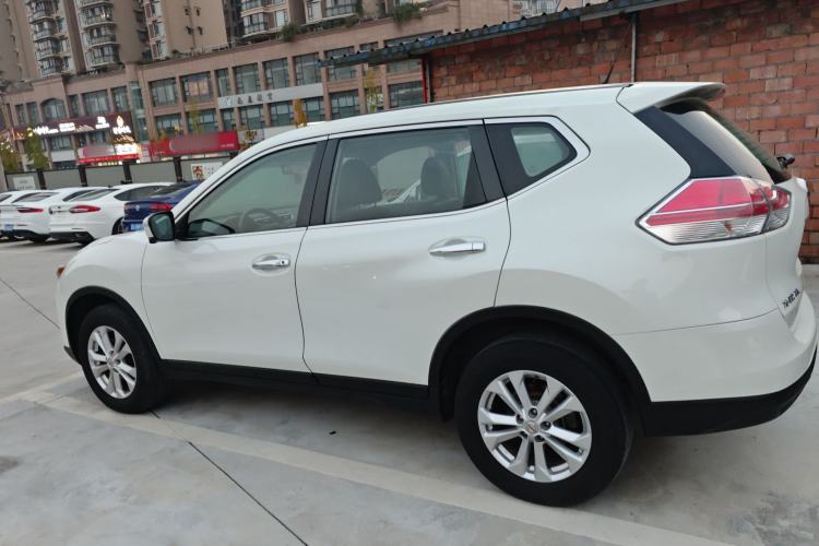 Used Nissan X-Trail 2014 2.0L CVT Comfort Edition 2WD
